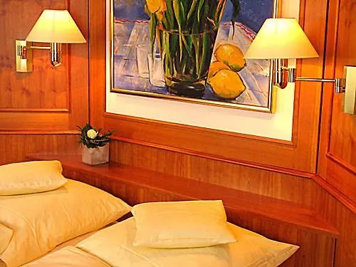 Hotel Hotel-restaurant Adler